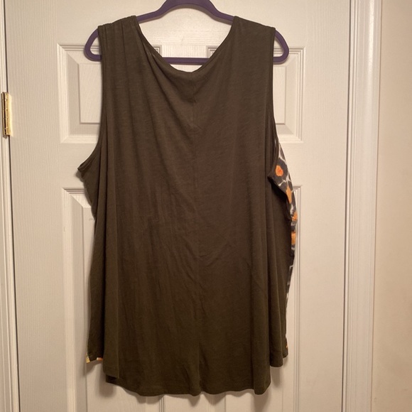 Brand New Cato Tropical Escape Golden Glow Tank Top…size 26/28W - Picture 2 of 4